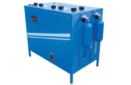 點擊查看詳細(xì)信息<br>標(biāo)題：AE102A氧氣充填泵 閱讀次數(shù)：2210