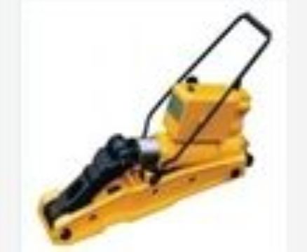 點(diǎn)擊查看詳細(xì)信息<br>標(biāo)題：YQB-245型液壓起拔道機(jī) 閱讀次數(shù)：1716