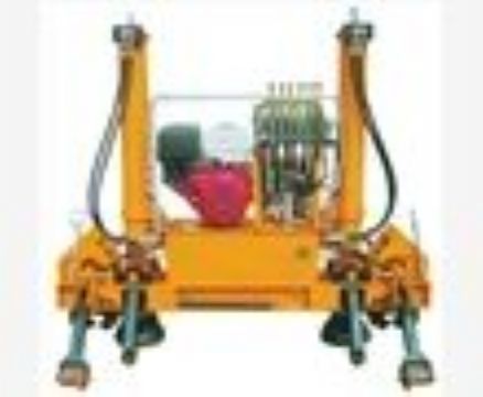 點(diǎn)擊查看詳細(xì)信息<br>標(biāo)題： JYQB-250x110型機(jī)動(dòng)液壓起撥道機(jī) 閱讀次數(shù)：2153