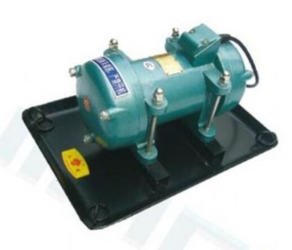 點擊查看詳細信息<br>標題： ZW7/10附著式振動器 閱讀次數(shù)：1821